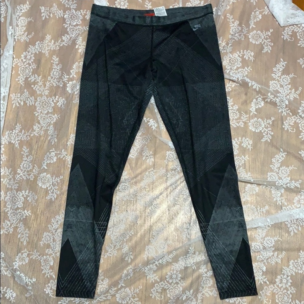 🤸🏼‍♂️Nike spandex workout leggings🤸🏼‍♂️